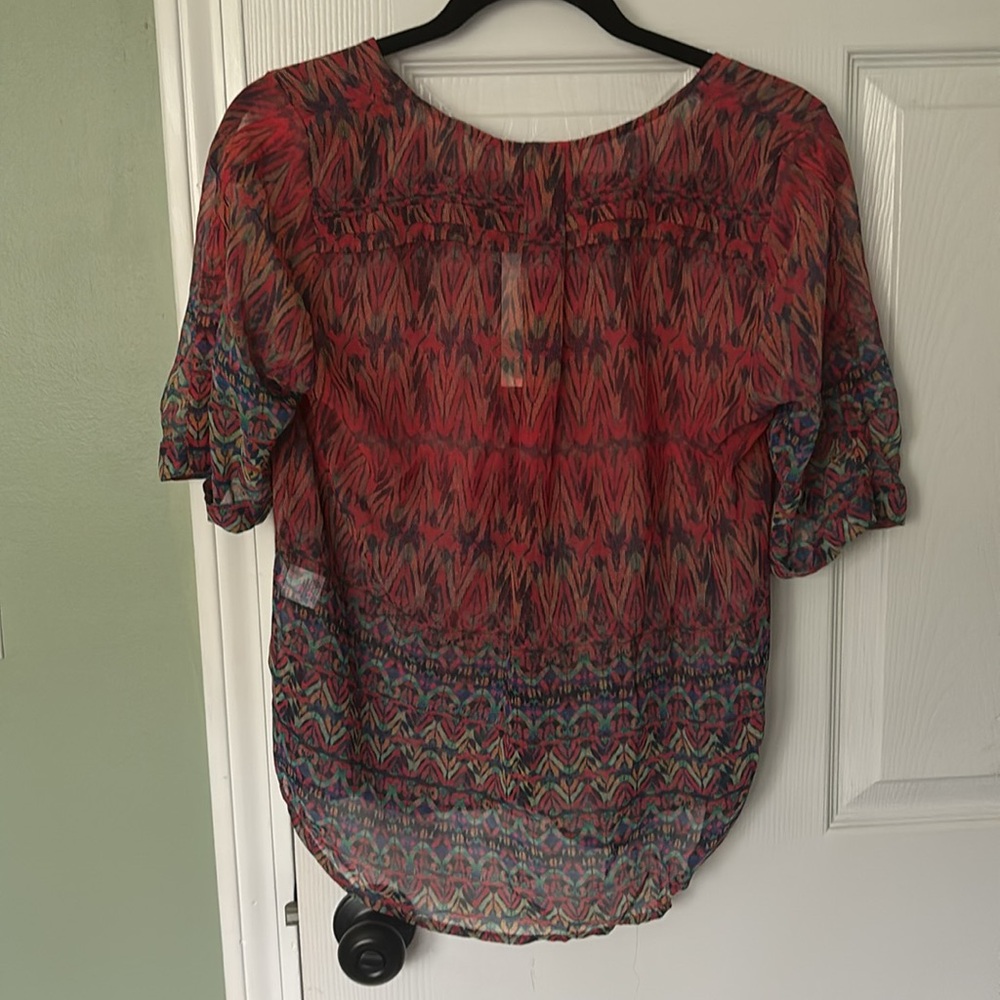 Women's Multicolor Patterned Top - Picture 4 of 4